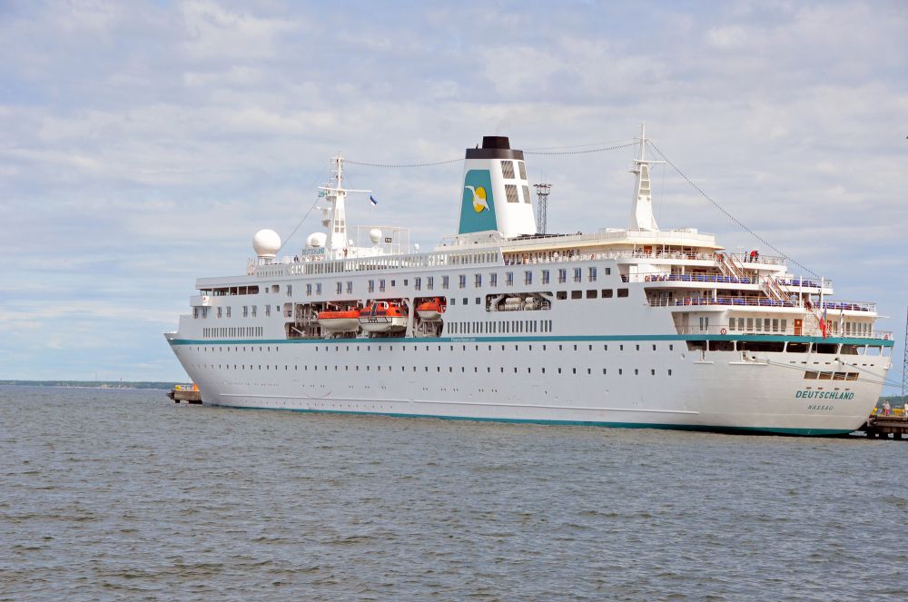 Deutschland, Welcome Aboard