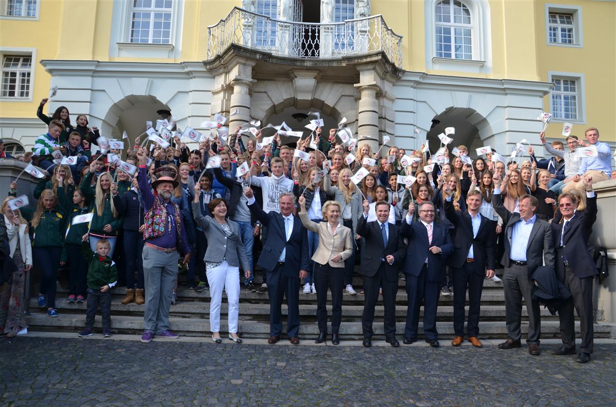 German Friendships, Meyer zu Bexten